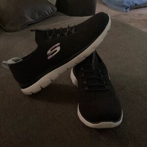 Skechers Black and White Sneakers Lightweight Breathable Design